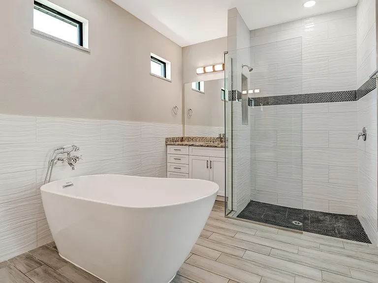 10621 Landau Ln — Photo 8