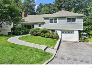 32 Concord Rd, Ardsley, NY 10502