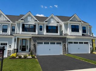 3098 Gimbel Ln, Huntingdon Valley, PA 19006