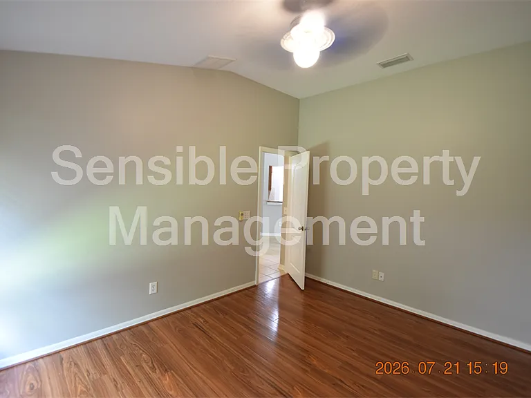 4033 Huntingdale Ct — Photo 35