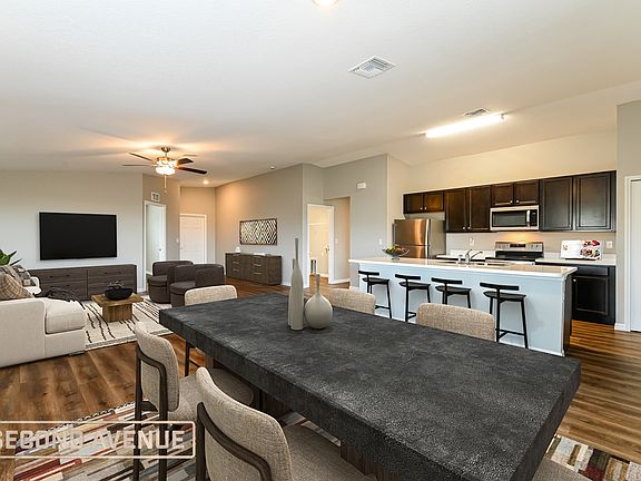 3rd image of 2530 NW 8th Pl