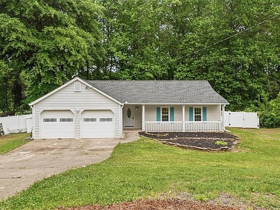 3rd image of 847 Riverstone Ln