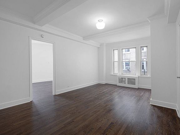 3rd image of 24 5th Ave APT 1529