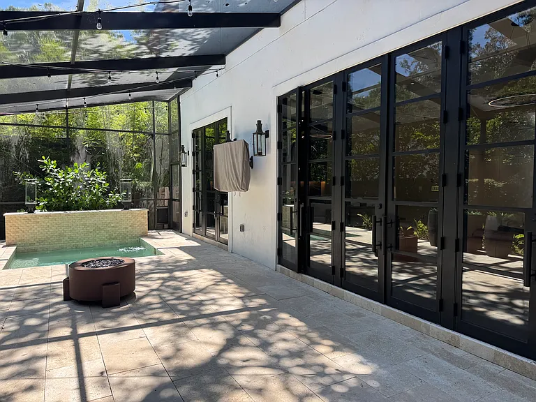 2915 W Bay Court Ave — Photo 12