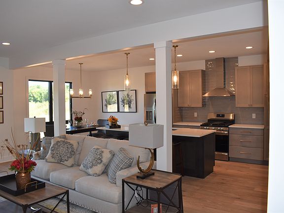 4th image of 1401 Howard St #Zancd