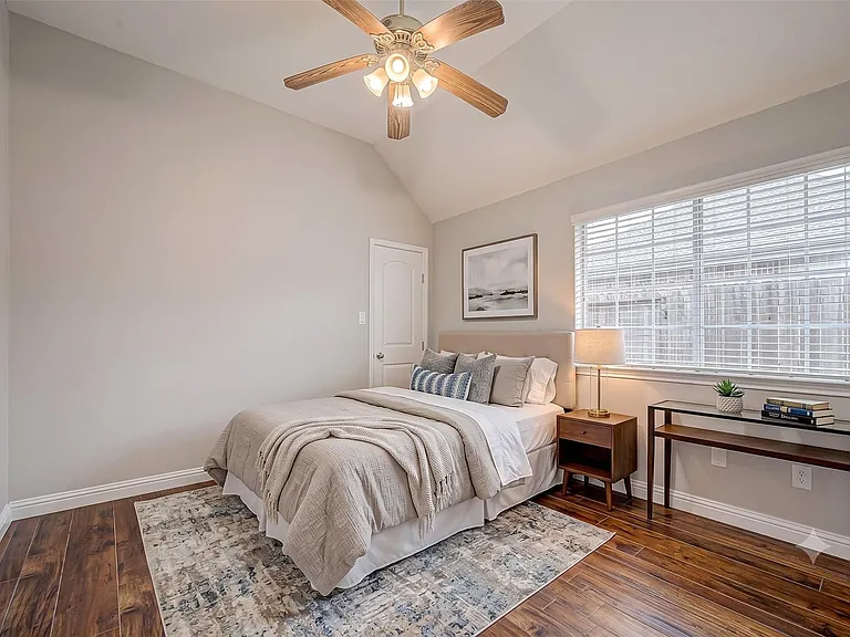 5410 Portage Rock Ln — Photo 26