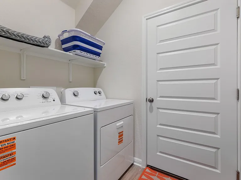 8306 Haflinger Dr — Photo 21