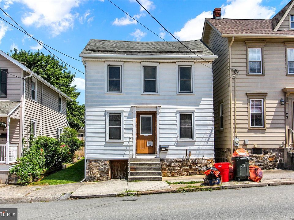 1st image of 121 S Baltimore St