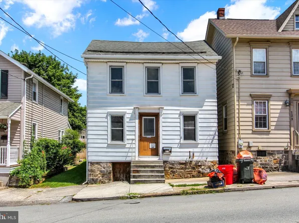 121 S Baltimore St, Dillsburg, PA 17019