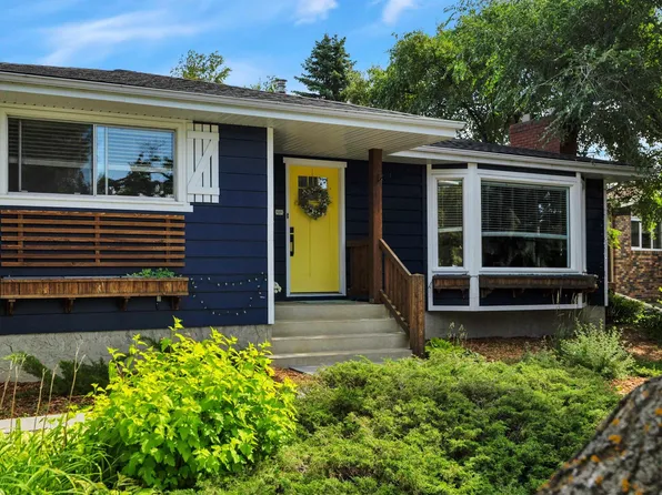 5003 143rd St NW, Edmonton, AB T6H 4E1