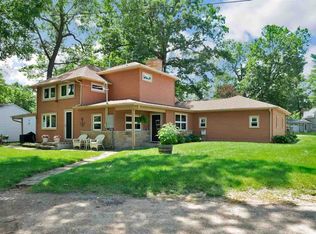 8540 Oakwood Ct, Jackson, MI 49201