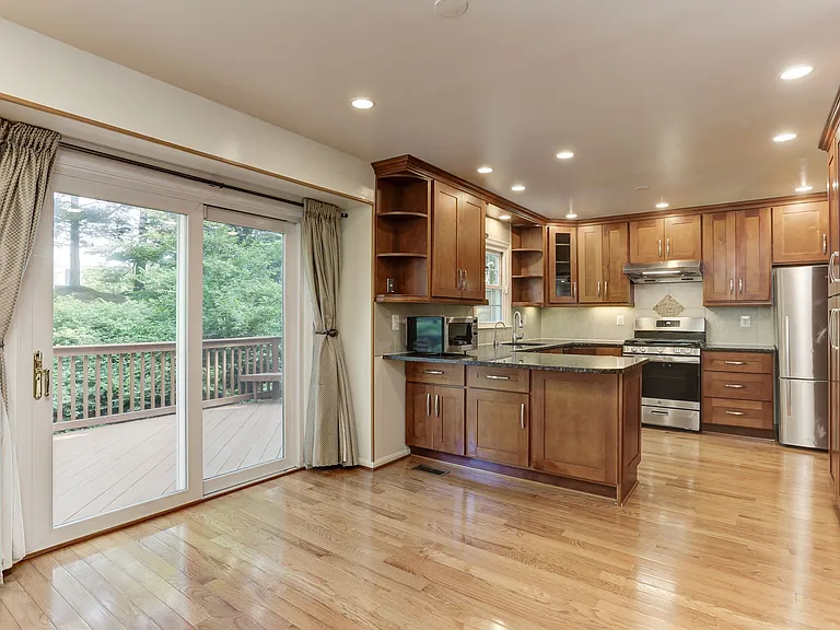 7133 Swansong Way — Photo 13