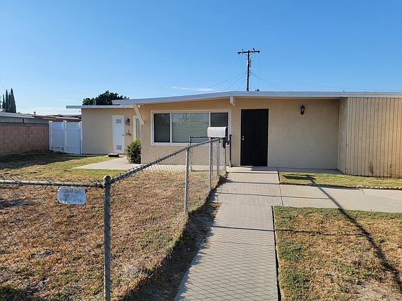 2nd image of 11865 205th St