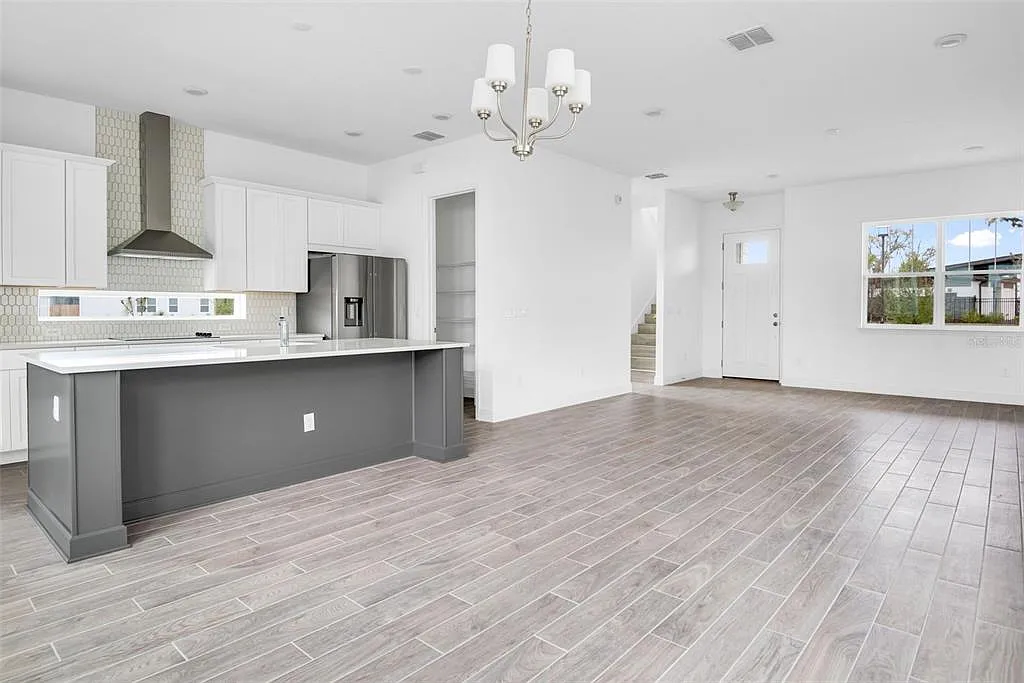1 bed, 624 sqft, $1,500 — Photo 3