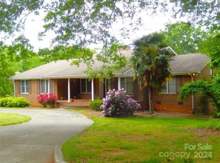 1709 Lakeview Dr, Monroe, NC 28112