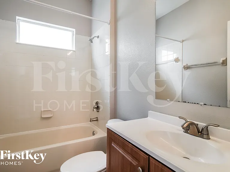 15349 Montesino Dr — Photo 13