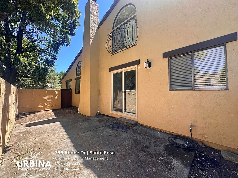 766 Adobe Dr — Photo 15