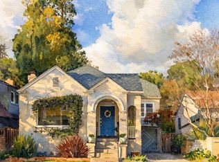 1066 Trestle Glen Rd, Oakland, CA 94610
