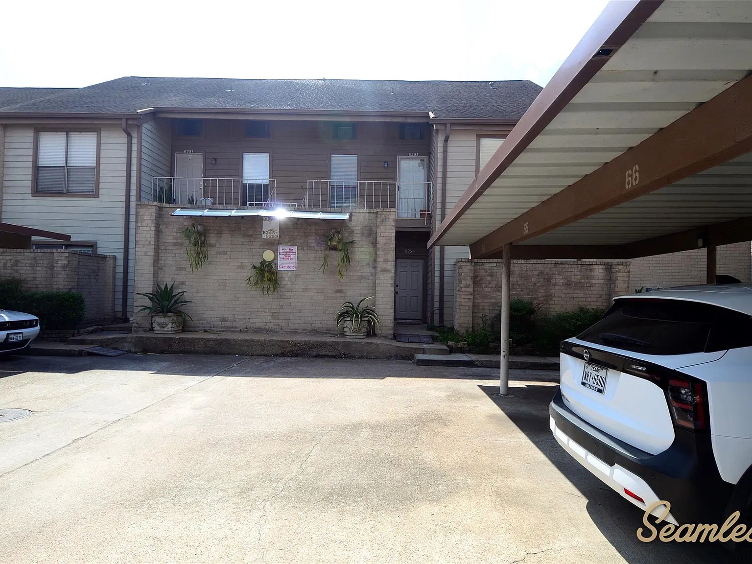 2 bed, 2.0 bath, 1023 sqft, $1,350 — Photo 2