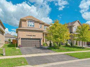 9 Academy Ave, Wasaga Beach, ON L9Z 0G9