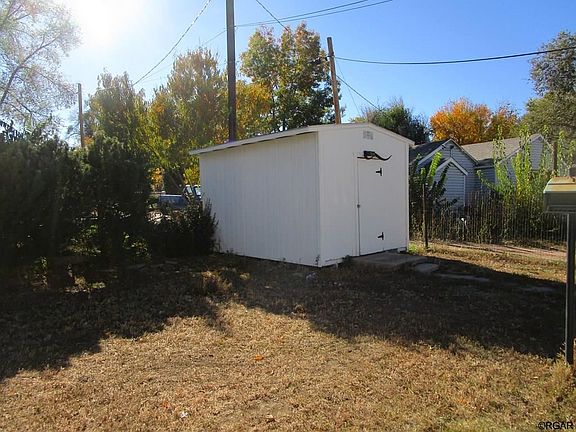 5th image of 109 N Frazier Ave