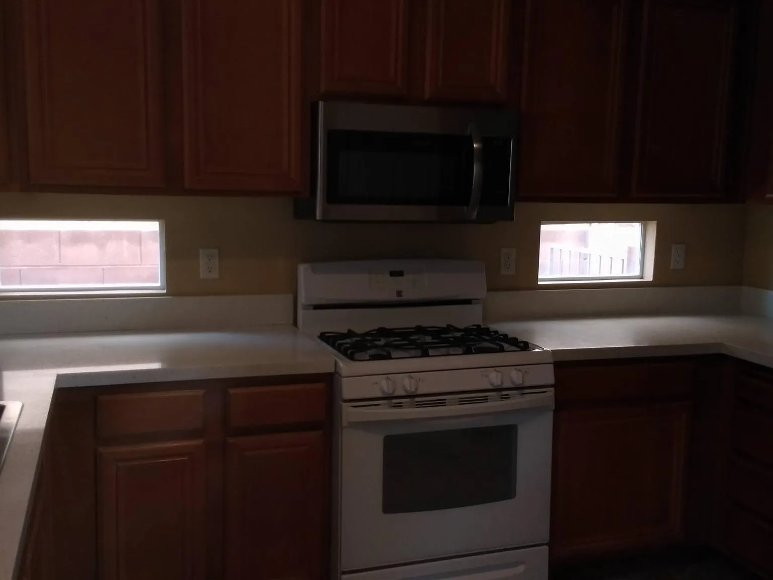 11047 Pegasus Dr — Photo 1