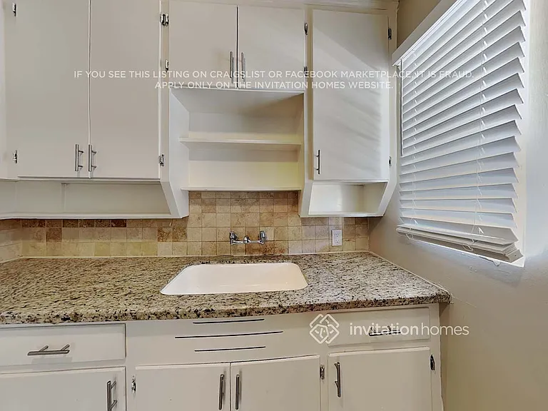 9444 N 4th Ave — Photo 7