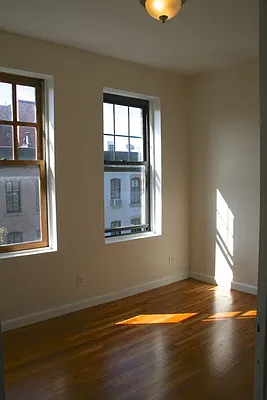Rented by Cooper & Cooper Real Estate | media 22