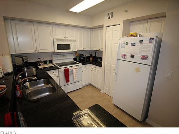 3rd image of 1180 Wildwood Lakes Blvd APT 105