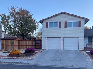 810 Autumn Hills Dr, Reno, NV 89511