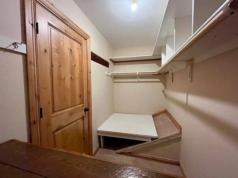 225 Eagle Dr #10B — Photo 36
