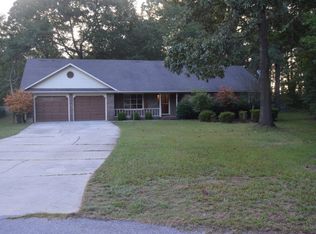60 Club Cir, Sumter, SC 29154