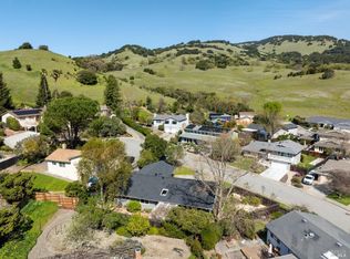 15 Coronado Ct, Novato, CA 94945