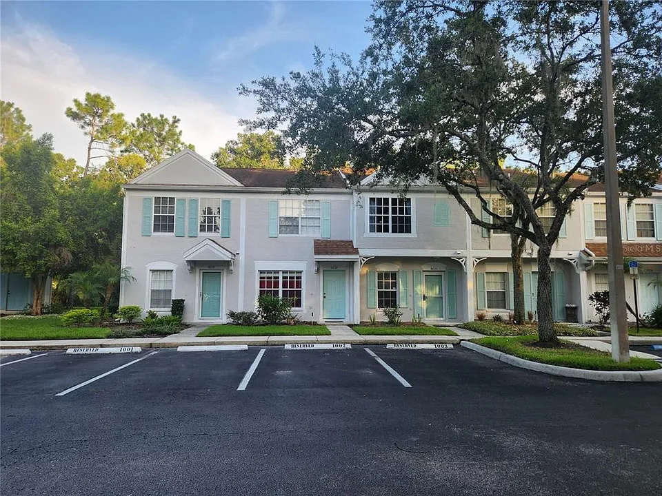 8637 Hunters Key Cir #8637