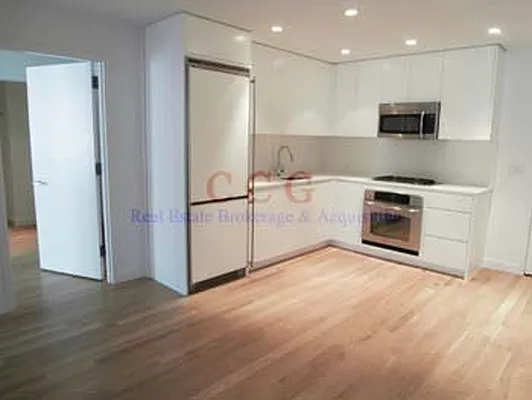 Rented by CCG Real Estate Brokerage | media 14