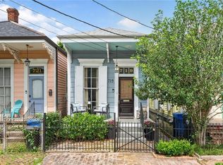 719 Pleasant St, New Orleans, LA 70115