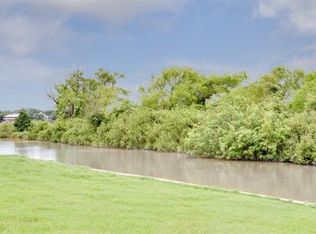 1015 Sunset Bay Ct, Granbury, TX 76048