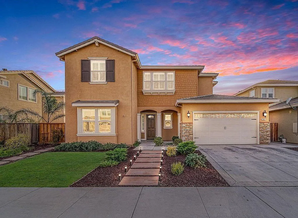 513 Harbor Cove Cir photo 1