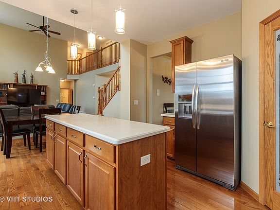 2nd image of 1172 Oak Shore Ln