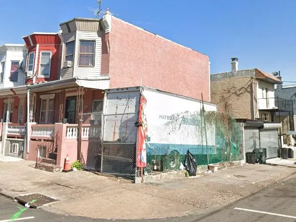 703 W Indiana Ave, Philadelphia, PA 19133