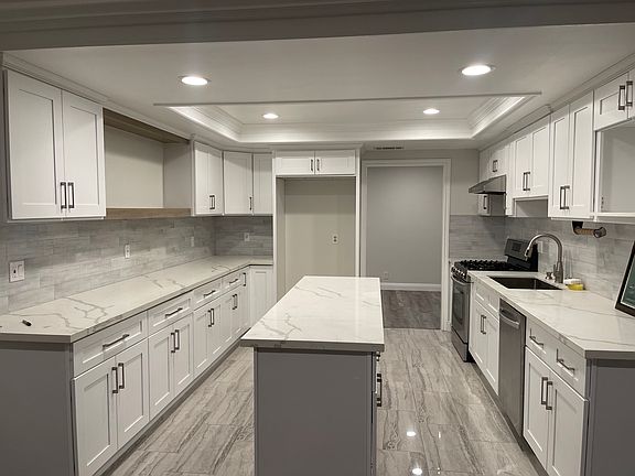 2nd image of 23342 Stirrup Dr