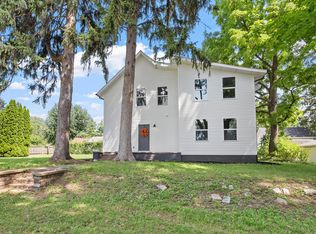 125 W McClung Rd, La Porte, IN 46350