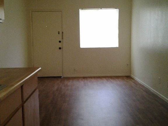 4th image of 6019 W Alice Ave APT 6