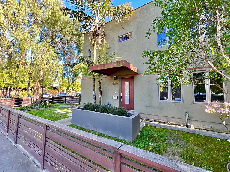 Spacious 3BR Bluff Heights Home | Gated Yard, Garage & Modern Upgrades — Photo 33