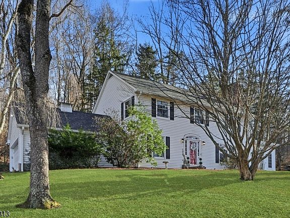 2nd image of 35 Puder Rd