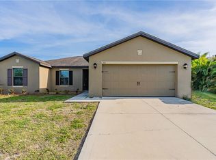 104 SW 16th Ter, Cape Coral, FL 33991