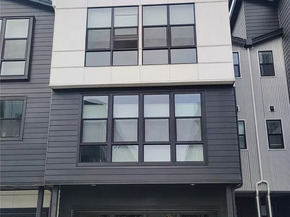 21722 24th Street SE #B, Bothell, WA 98021