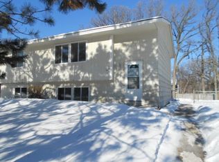 5916 114th Ln N, Champlin, MN 55316