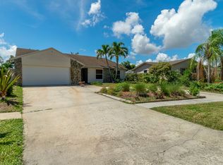 5420 Rose Marie Ave S, Boynton Beach, FL 33472