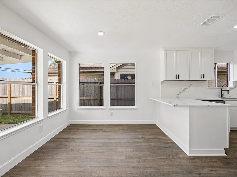 23527 Cansfield Way — Photo 8